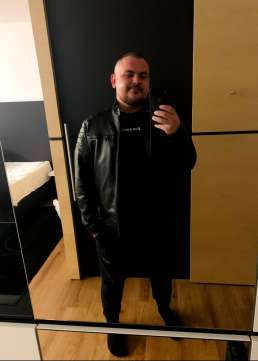 Vitali93, 28, Schwerin