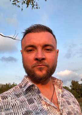 VKE, 33, Bremen