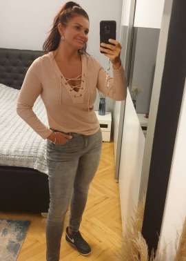 Natusik, 40, Stuttgart