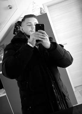 Alexhru, 24, Mainz