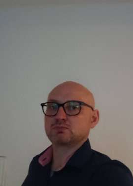 Eddieki, Düsseldorf