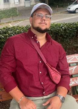 MKH, 31, Bonn