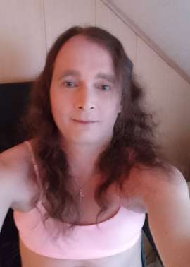 transhelena7, 39, Minden