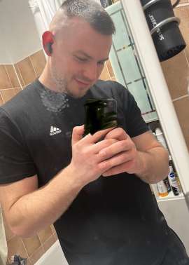 Jurchik14, 29, Wiesbaden