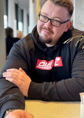 Oigen, 36, Kiel