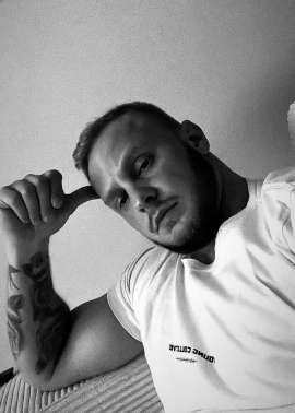 Krm, 33, Düsseldorf