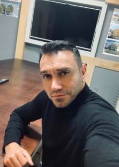 Taner, 38, Düsseldorf