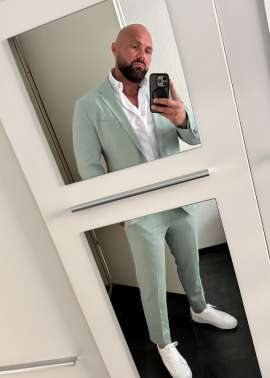 Magic8484, 40, Köln