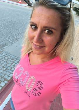 Regina90, 34, Köln