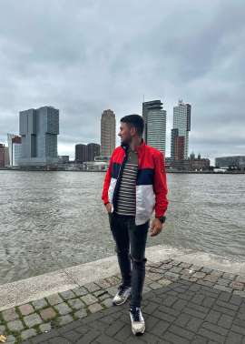 Viktorsss, 25, Leverkusen