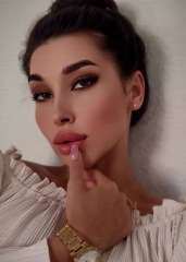 Диаша, 24, Themar