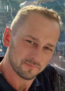 Valerij84, 41, Paderborn