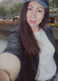 Arina95, 39, Essen
