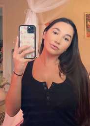Kmanuela1992, 33, Apen