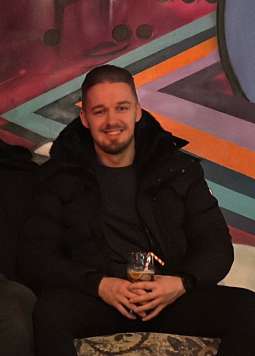Niklxs, 30, Minden