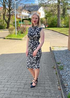 Mrs-R, 34, Tübingen