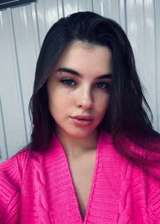 AlinaFisher, 22, Berlin