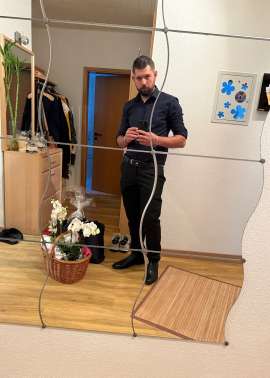 29Andrej29, 29, Bonn