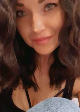 Susa, 40, Pforzheim