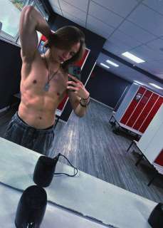 bigyoungcock, 20, Itzehoe