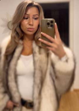 Eve7777, 25, Düsseldorf